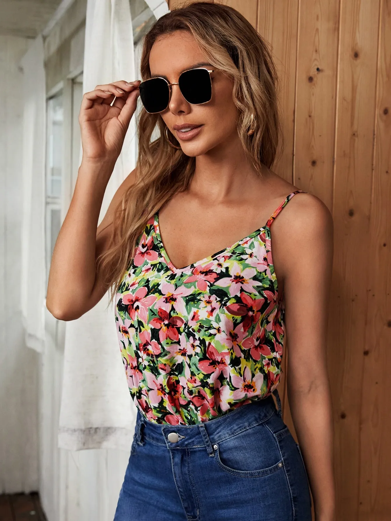 Casual Colorblock Backless Sleeveless Spaghetti Strap Natural Women Bodysuit