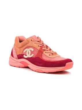 CHANEL CC LOGO COLORBLOCK SUEDE SNEAKERS