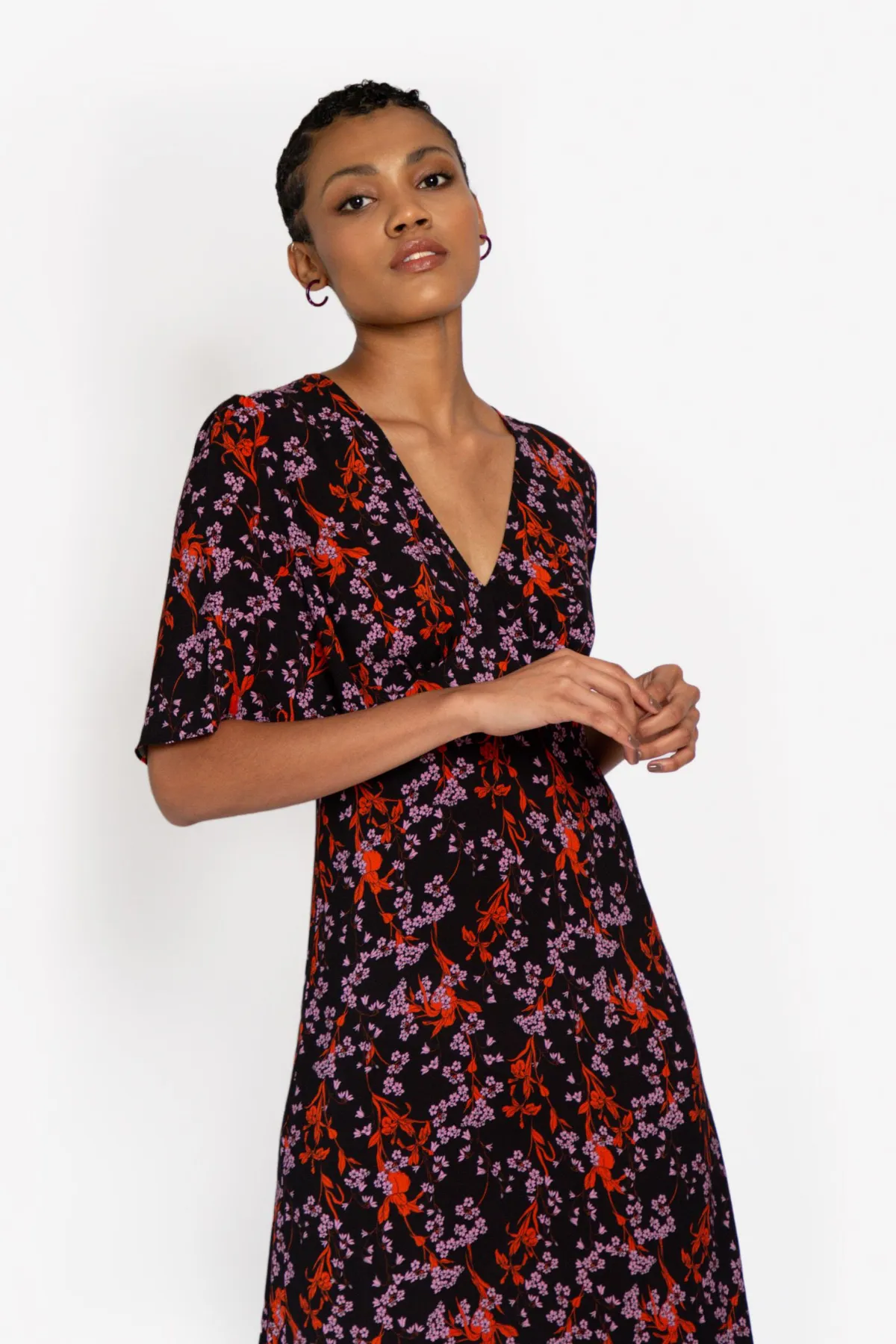 Delphi V Front Dress in Pink Floral