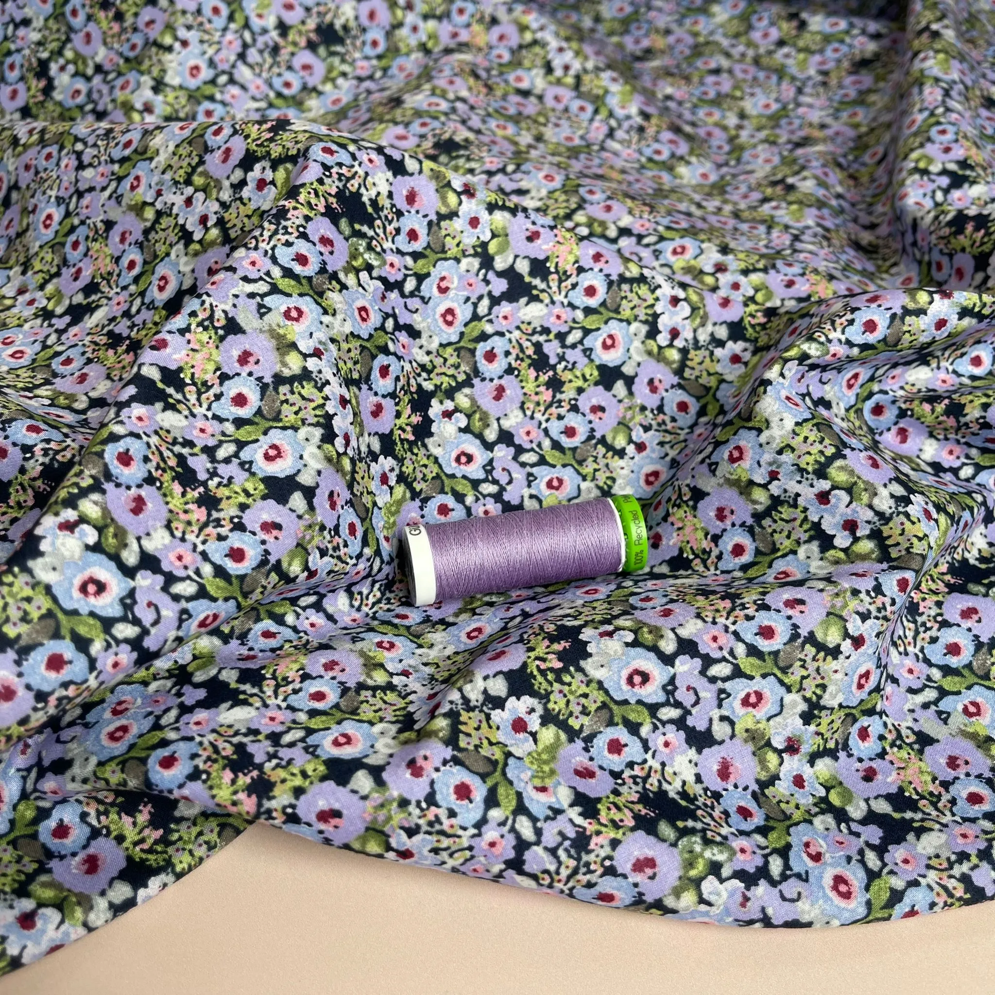 Ditsy Meadow Lilac Cotton Lawn Fabric